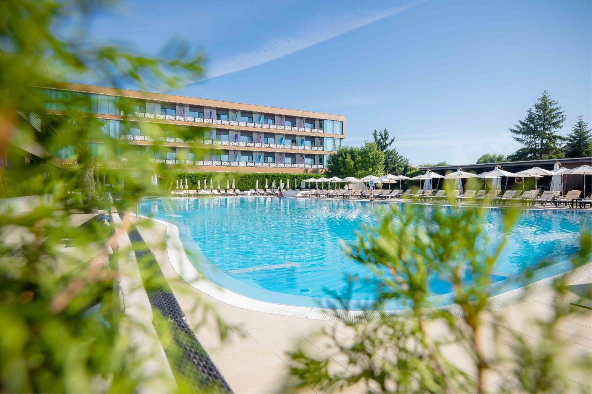 Sky Blue Hotel & Spa Paulesti  Екстер'єр фото