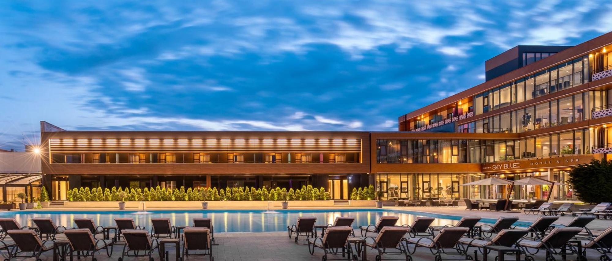 Sky Blue Hotel & Spa Paulesti  Екстер'єр фото